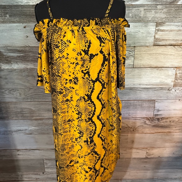 L&B Dresses & Skirts - L&B Yellow and Black Snake Print Cold Shoulder Midi Dress